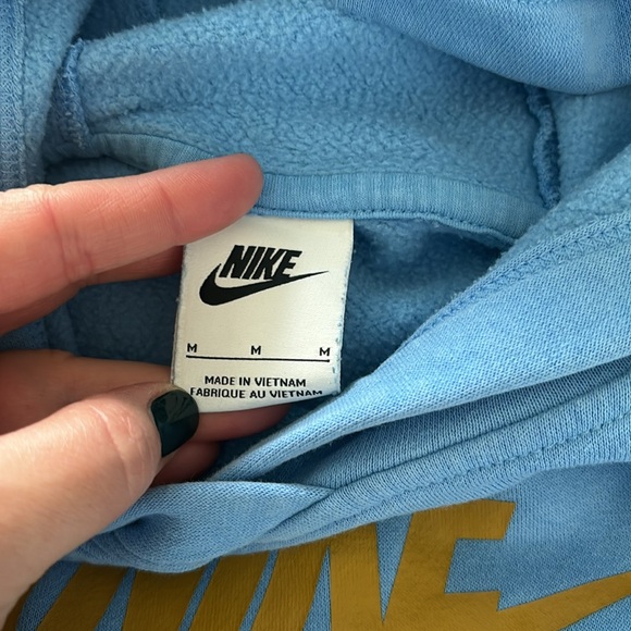 3 Girls Sweatshirts - excellent condition! - Picture 7 of 10